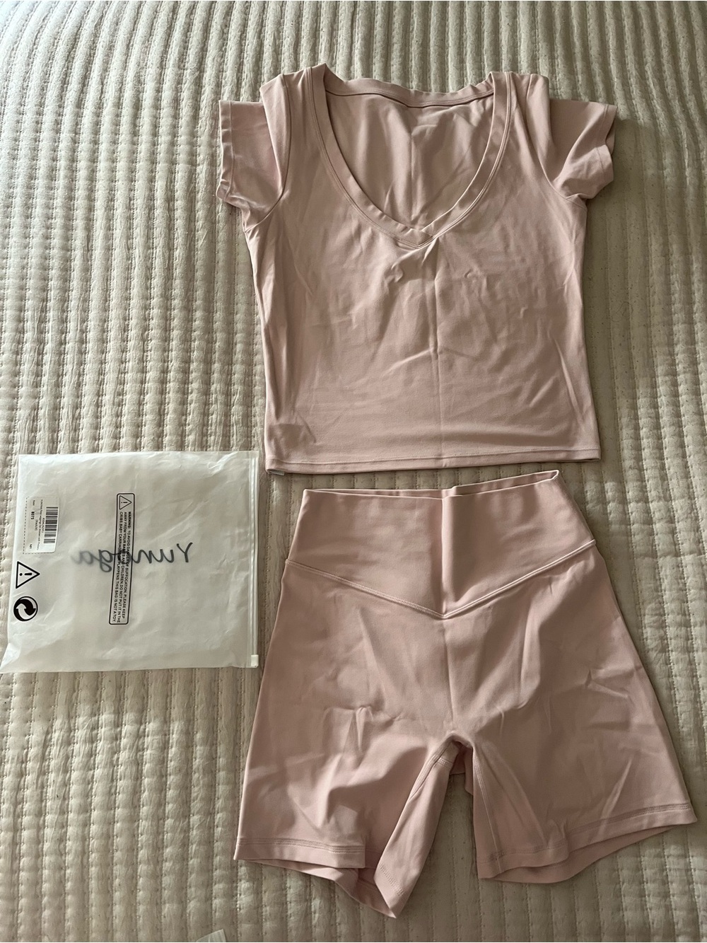 V-Neck Short Sleeve Top & High-Waist Bike Shorts Set - Blush Pink